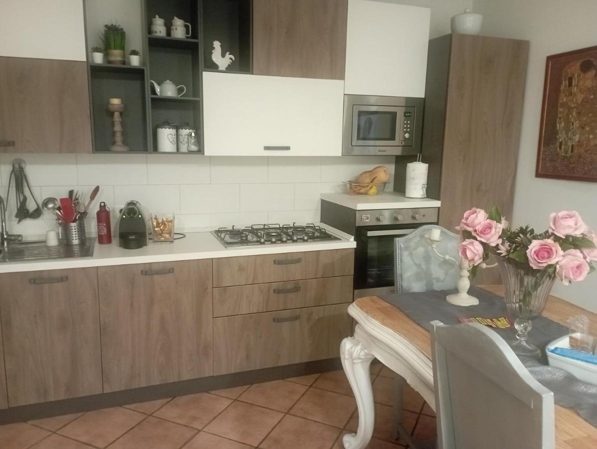 Semplicemente A Casa Hotel Рим Екстериор снимка